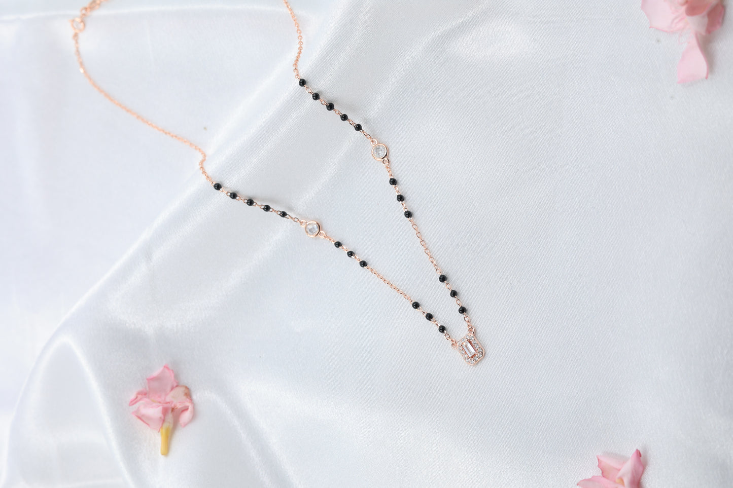 Rose Gold Black Bead Mangalsutra | Minimal Pendant Design