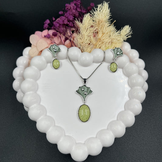 Green Stone Leaf Pendant Set | 925 Sterling Silver Hallmarked Jewelry