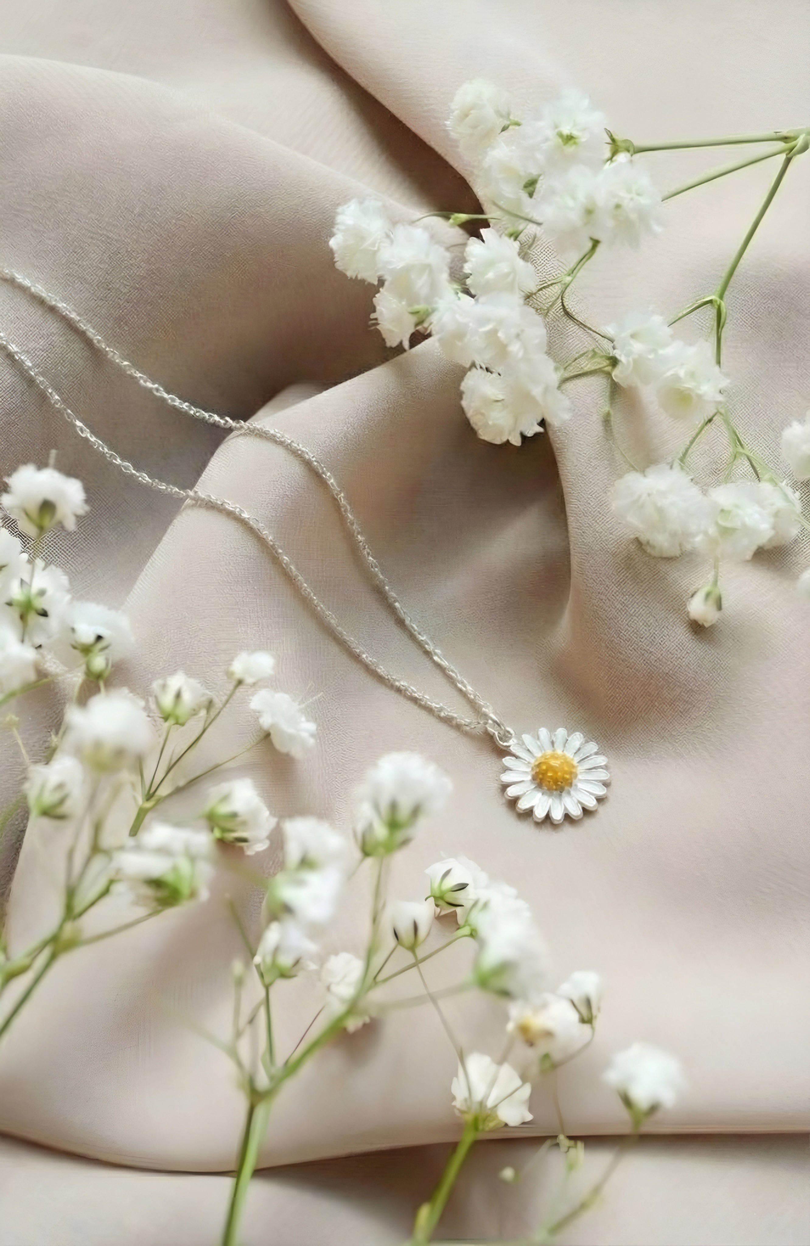 Daisy Flower Silver Pendant Necklace | 925 Hallmarked Sterling Silver Chain